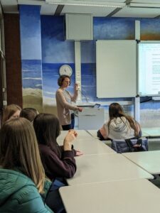 PXL_20240425_085822672.PORTRAIT.ORIGINAL