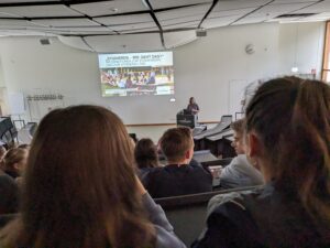 PXL_20240528_064151254-min