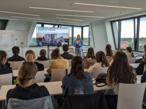 PXL_20240528_120345150-min